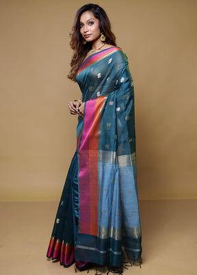 Blue Cotton Saree With Blouse Piece