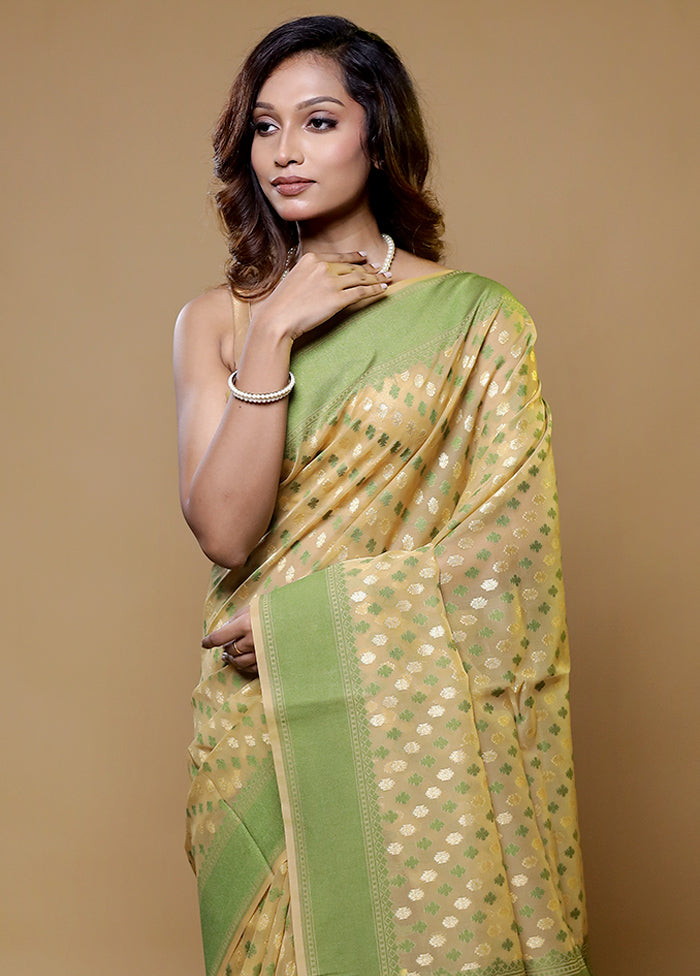 Yellow Uppada Silk Saree With Blouse Piece