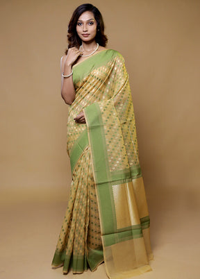 Yellow Uppada Silk Saree With Blouse Piece