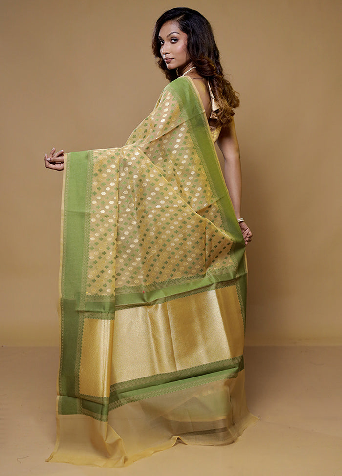 Yellow Uppada Silk Saree With Blouse Piece