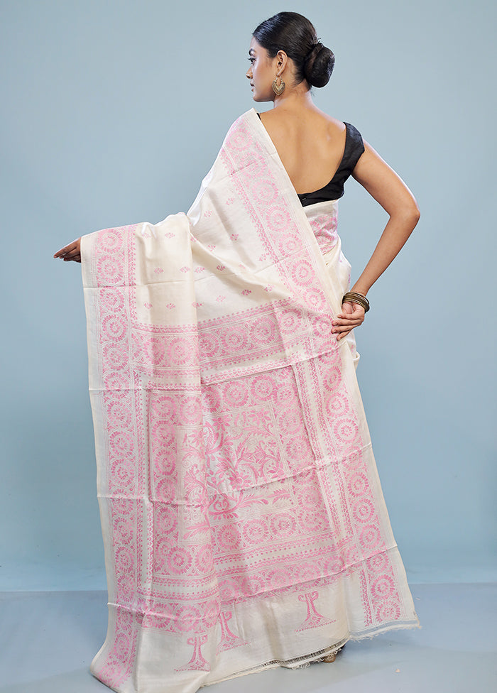 Cream Kantha Stitch Pure Silk Saree With Blouse Piece - Indian Silk House Agencies