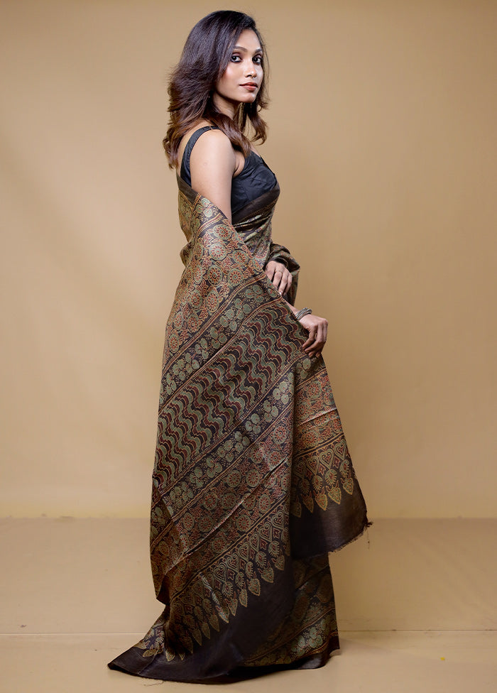 Black Handloom Tussar Pure Silk Saree With Blouse Piece