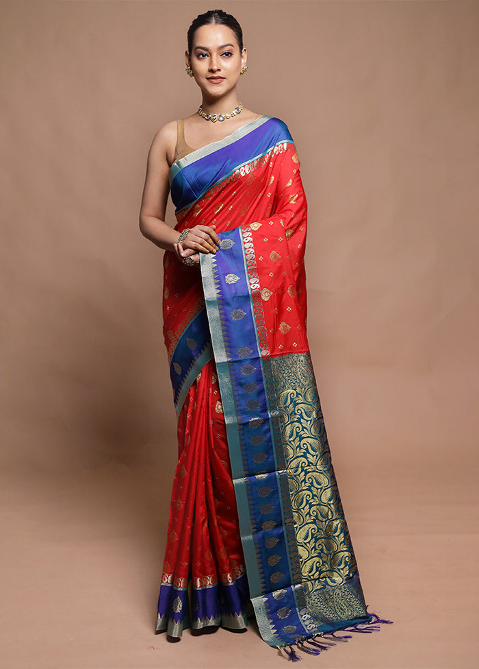 Red Kanjivaram Silk Saree With Blouse Piece