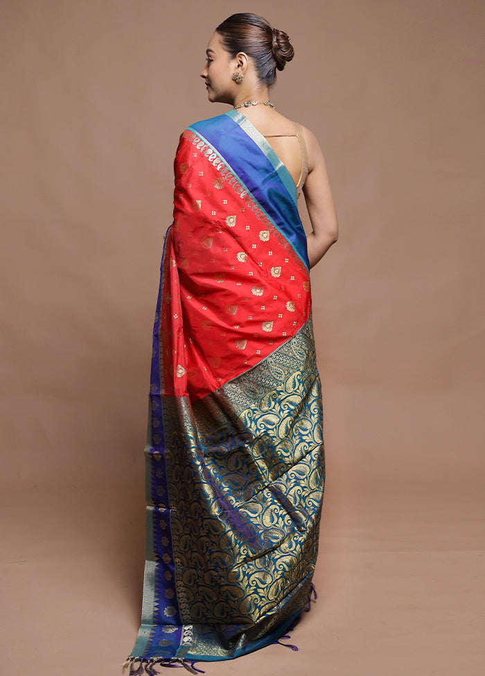 Red Kanjivaram Silk Saree With Blouse Piece