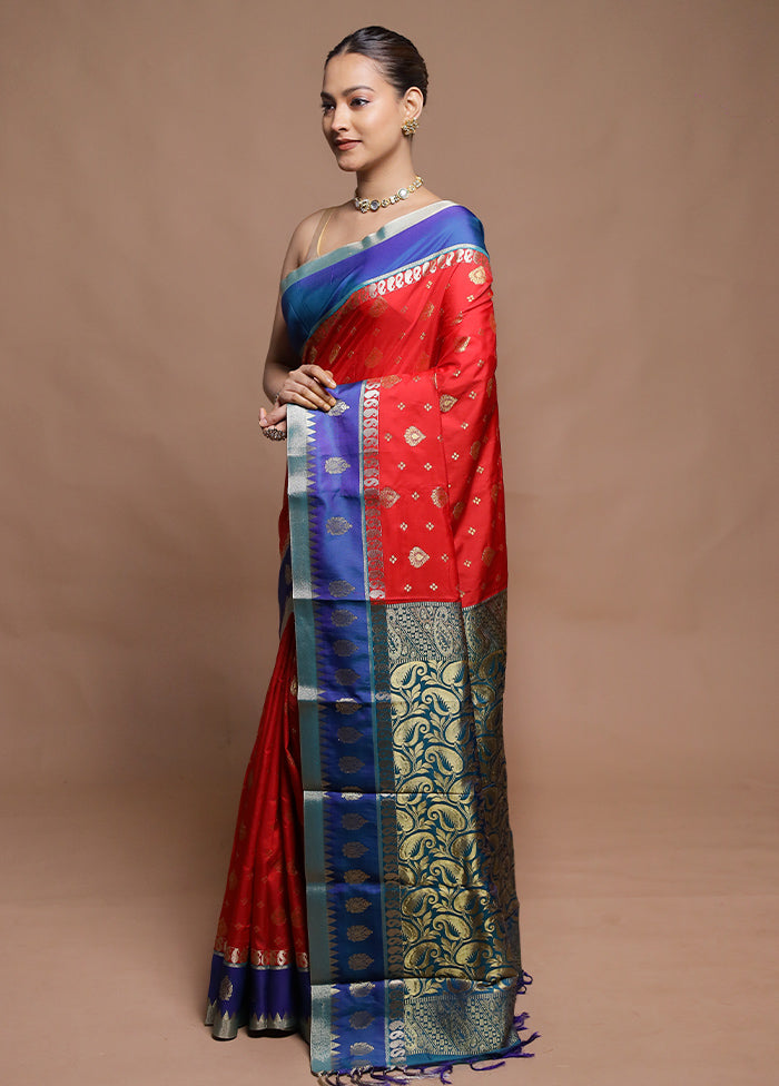 Red Kanjivaram Silk Saree With Blouse Piece
