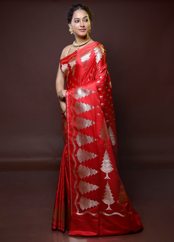 Red Banarasi Silk Saree With Blouse Piece