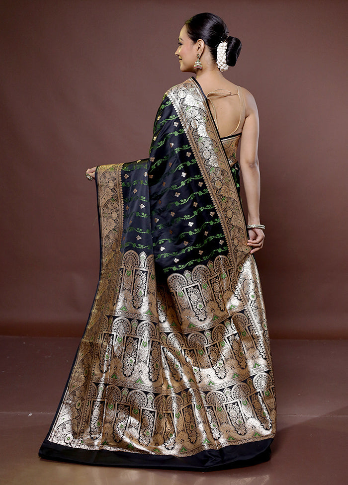 Black Tanchoi Silk Saree With Blouse Piece