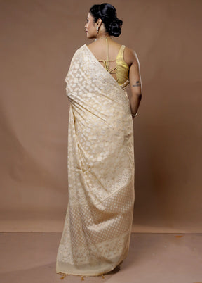 Yellow Cotton Saree With Blouse Piece - Indian Silk House Agencies