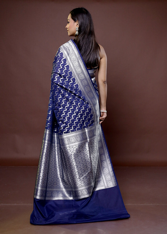 Blue Uppada Silk Saree With Blouse Piece