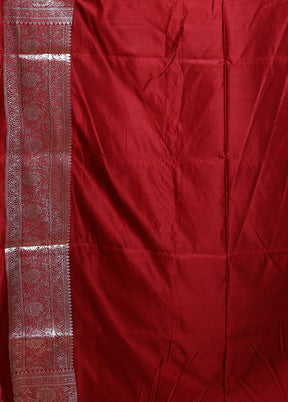 Red Banarasi Silk Saree With Blouse Piece