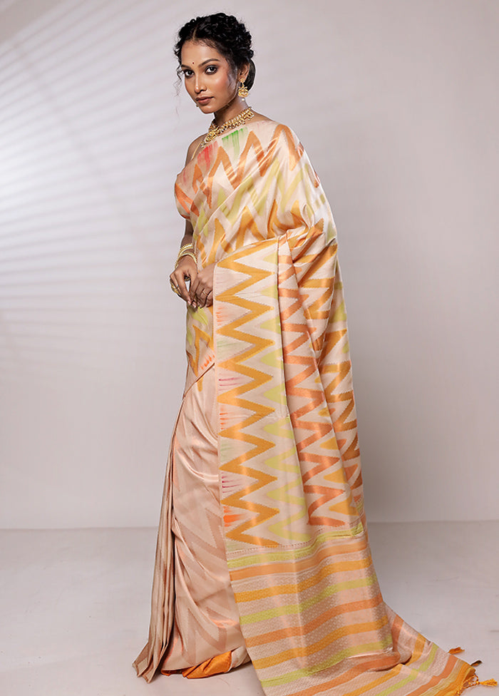 Cream Dupion Silk Saree With Blouse Piece