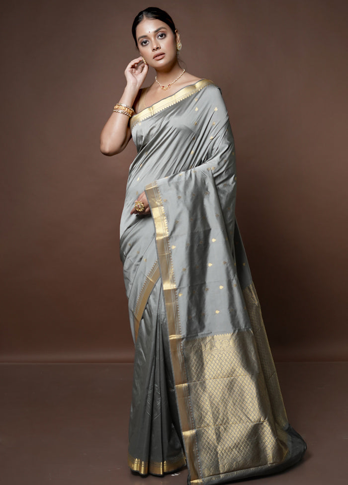 Grey Kanjivaram Silk Saree With Blouse Piece