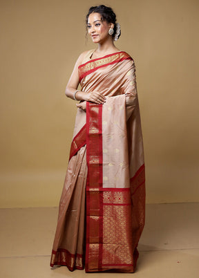 Cream Kanjivaram Silk Saree With Blouse Piece