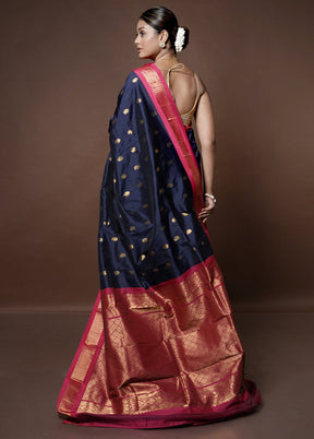 Blue Kanjivaram Silk Saree With Blouse Piece