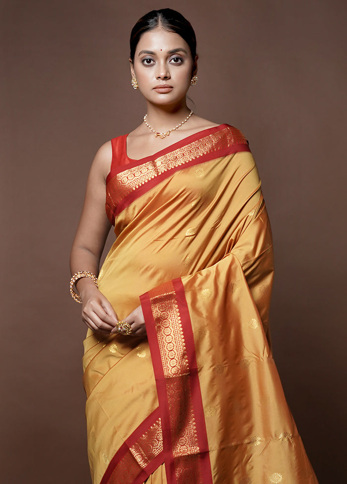 Yellow Kanjivaram Silk Saree With Blouse Piece