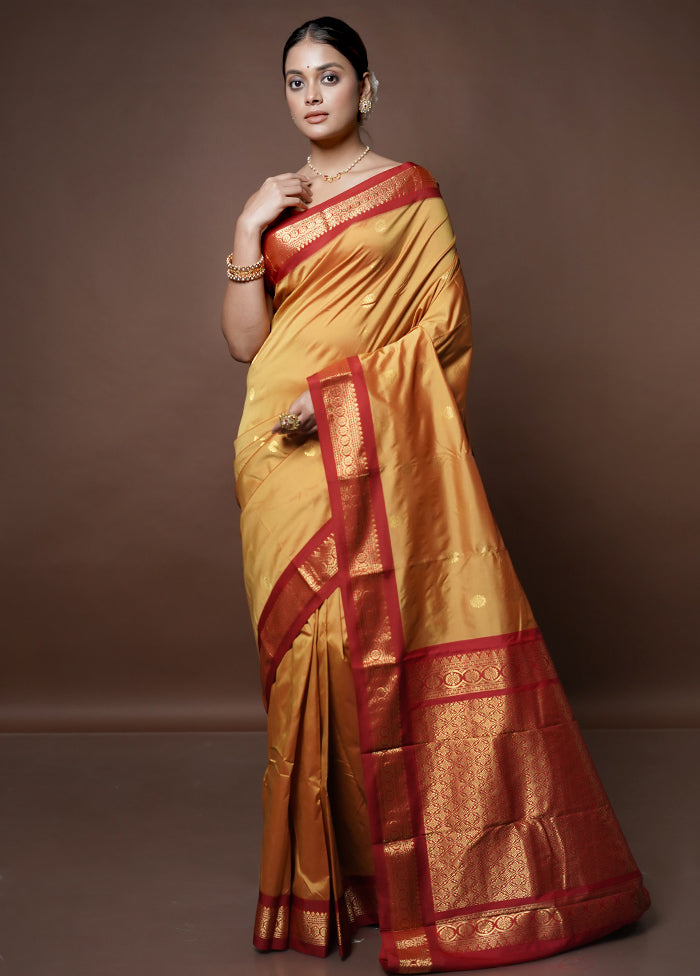 Yellow Kanjivaram Silk Saree With Blouse Piece