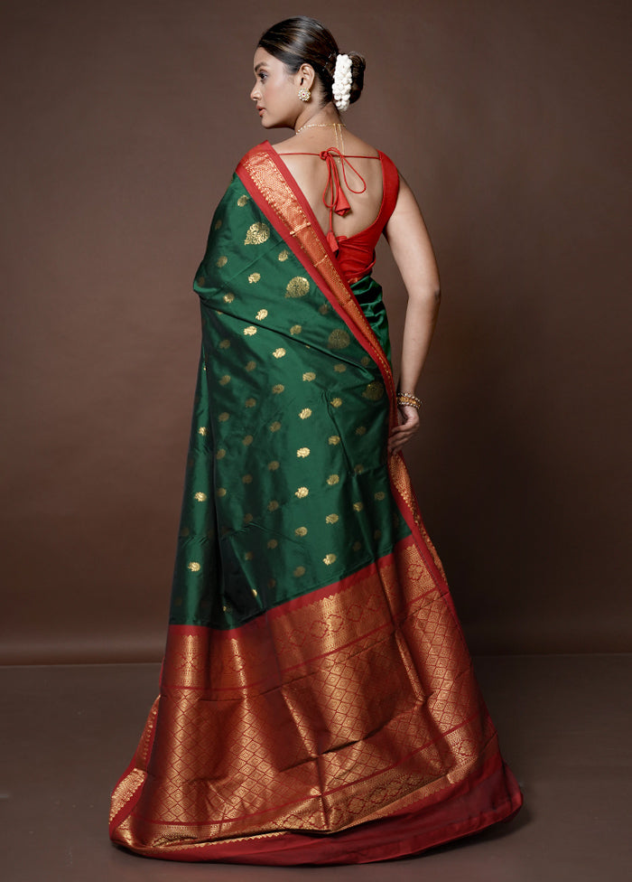 Green Kanjivaram Silk Saree With Blouse Piece