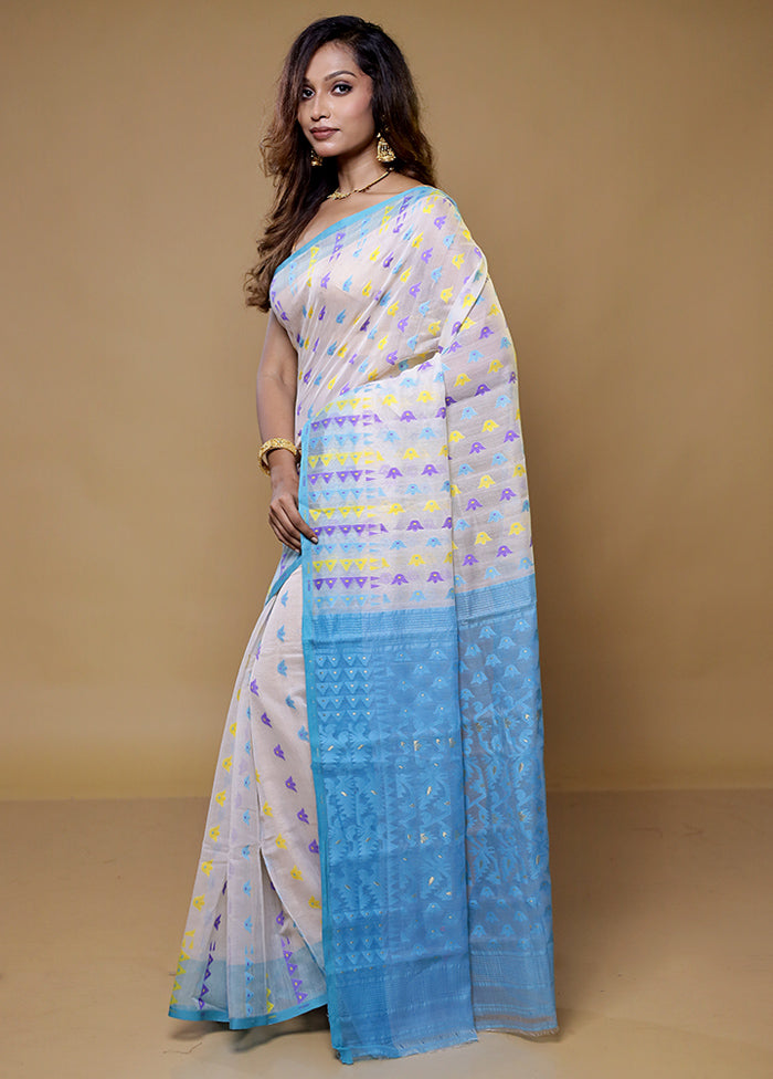 White Tant Jamdani Saree Without Blouse Piece