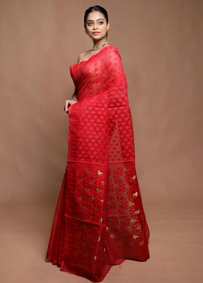 Red Tant Jamdani Saree Without Blouse Piece