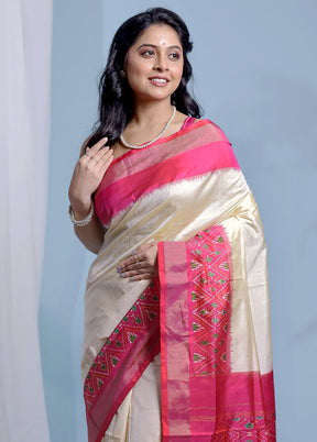 Cream Ikkat Pure Silk Saree With Blouse Piece - Indian Silk House Agencies