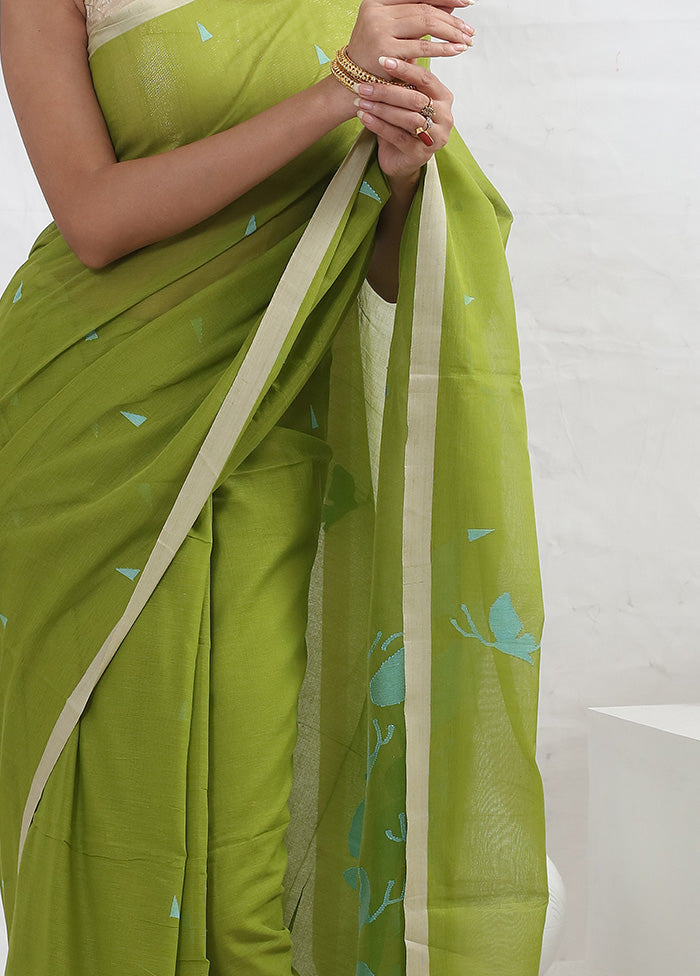 Green Matka Silk Saree With Blouse Piece - Indian Silk House Agencies