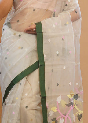 Cream Matka Pure Silk Saree With Blouse Piece - Indian Silk House Agencies