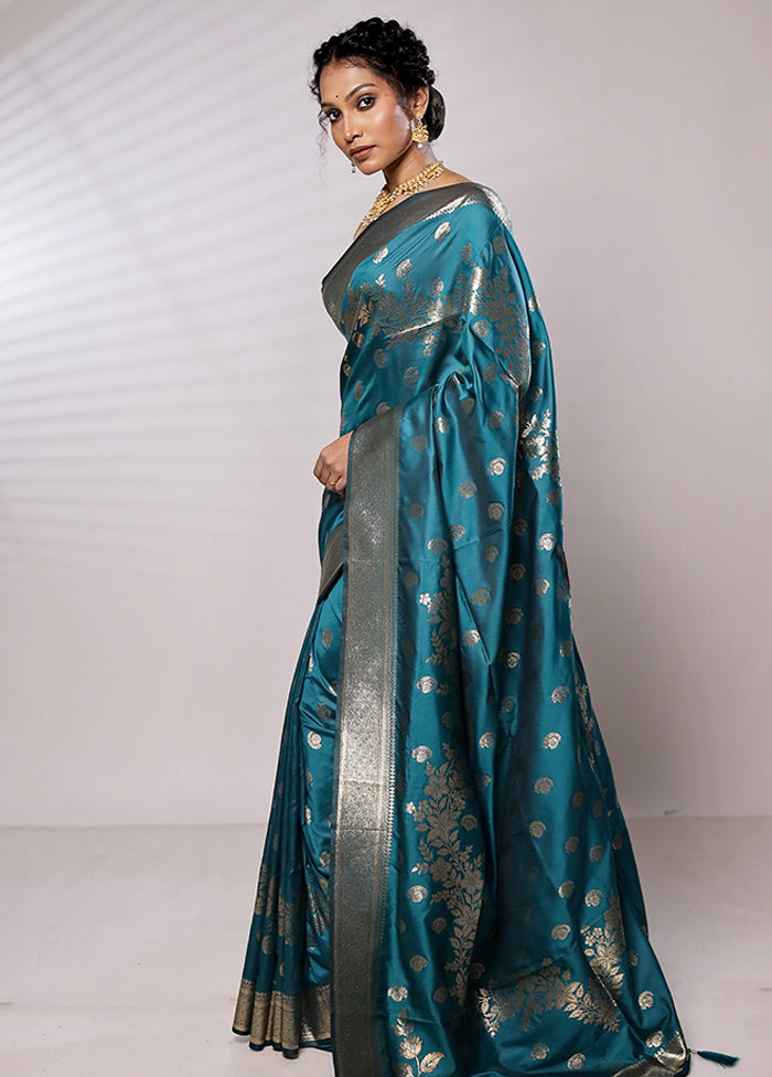 Green Dupion Silk Saree With Blouse Piece