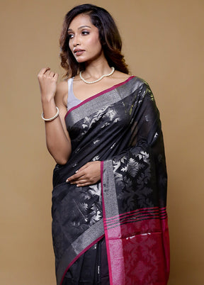 Black Matka Silk Saree With Blouse Piece