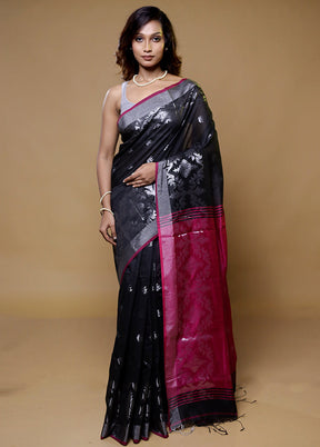 Black Matka Silk Saree With Blouse Piece