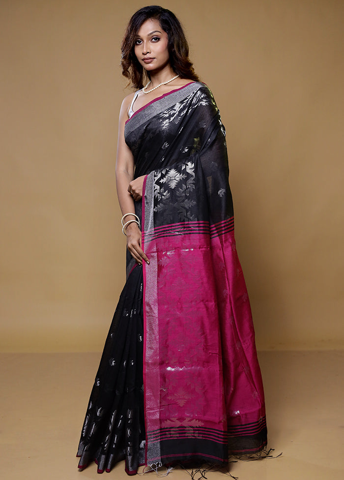 Black Matka Silk Saree With Blouse Piece