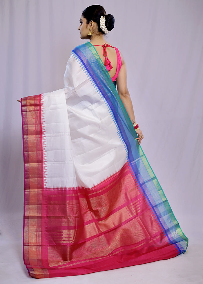 White Kanjivaram Pure Silk Saree With Blouse Piece - Indian Silk House Agencies