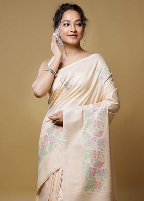 Cream Dupion Silk Saree With Blouse Piece