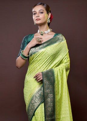 Green Dupion Silk Saree With Blouse Piece