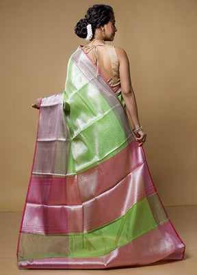 Green Kora Silk Saree With Blouse Piece