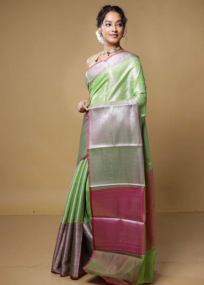 Green Kora Silk Saree With Blouse Piece