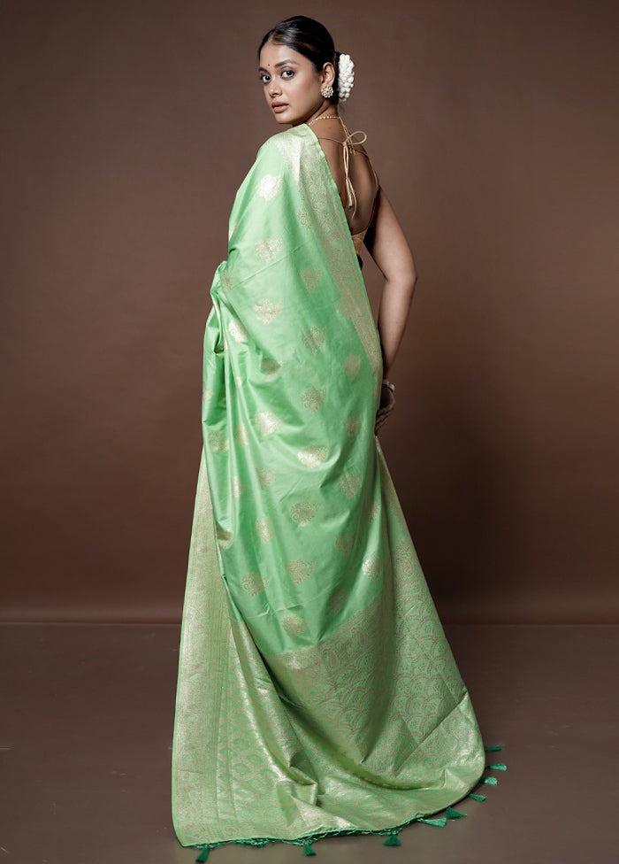 Green Dupion Silk Saree With Blouse Piece