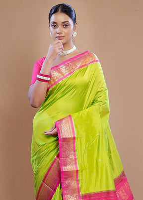 Green Kanjivaram Pure Silk Saree With Blouse Piece - Indian Silk House Agencies