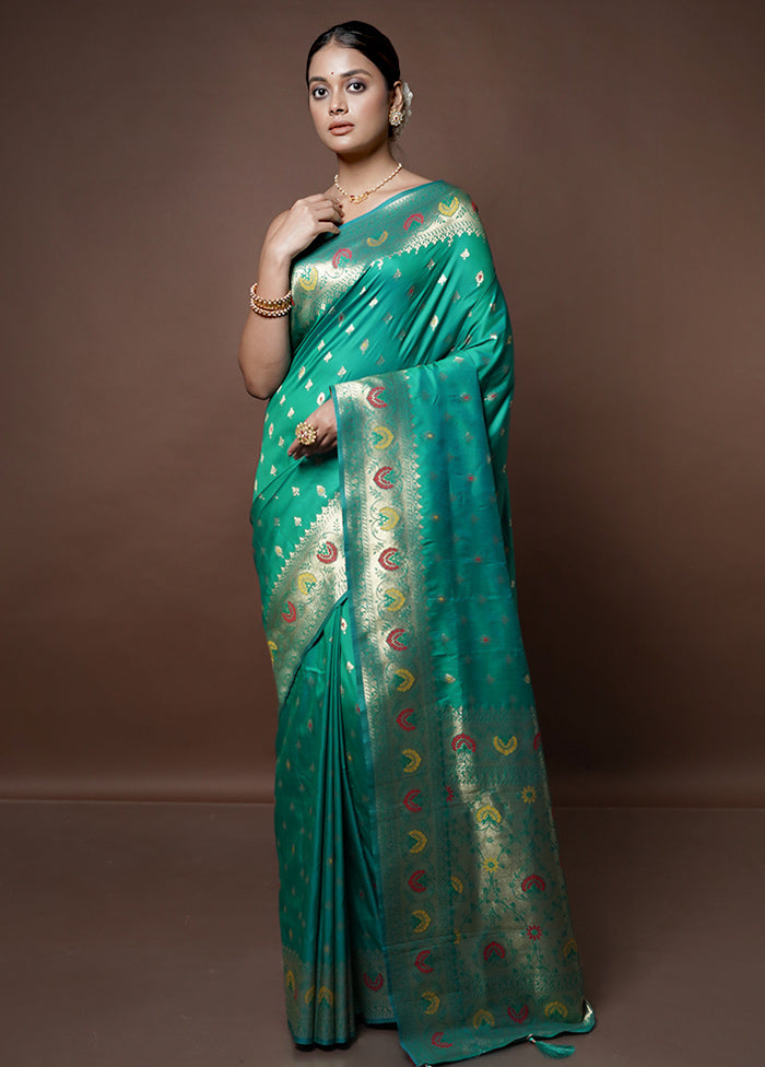 Green Dupion Silk Saree With Blouse Piece