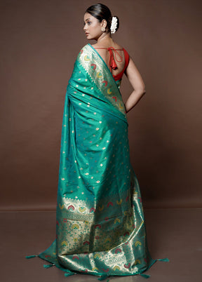 Green Dupion Silk Saree With Blouse Piece