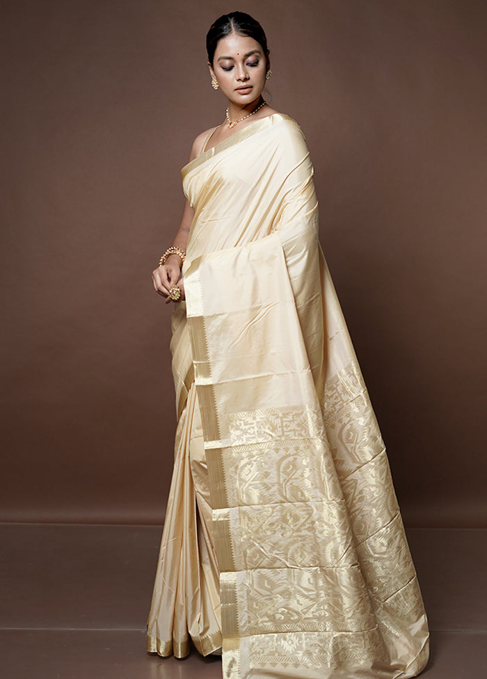 Cream Kanjivaram Silk Saree With Blouse Piece