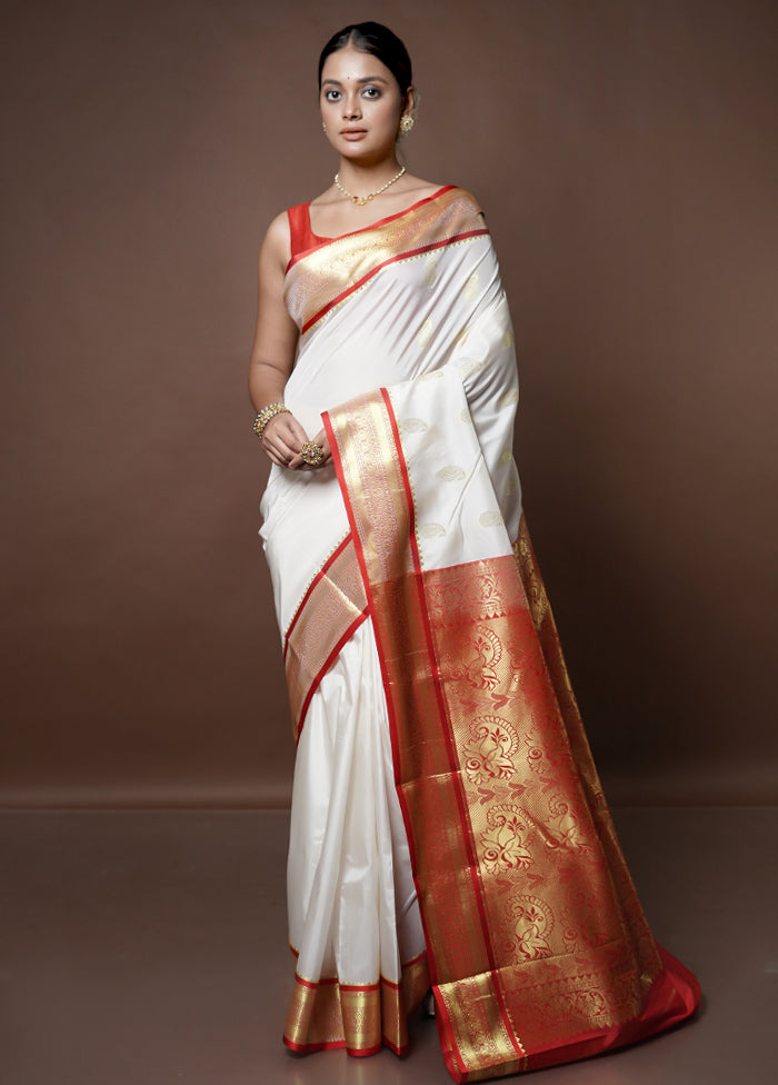 White Kanjivaram Silk Saree With Blouse Piece