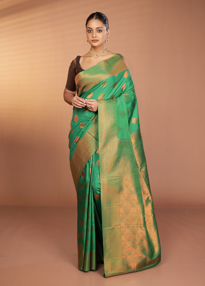 Green Kanjivaram Silk Saree With Blouse Piece