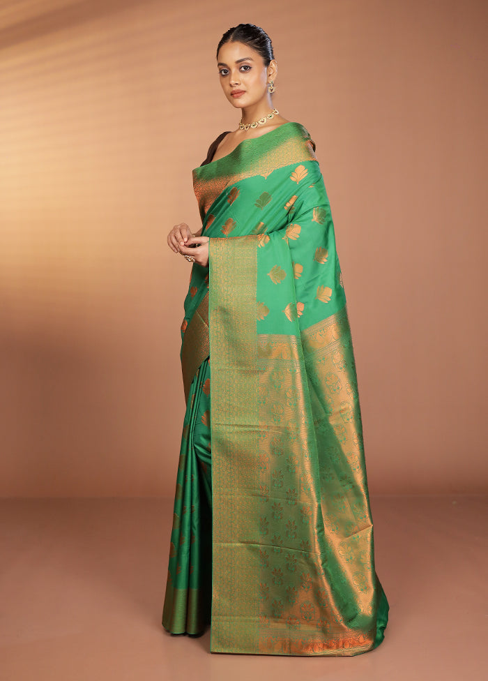 Green Kanjivaram Silk Saree With Blouse Piece