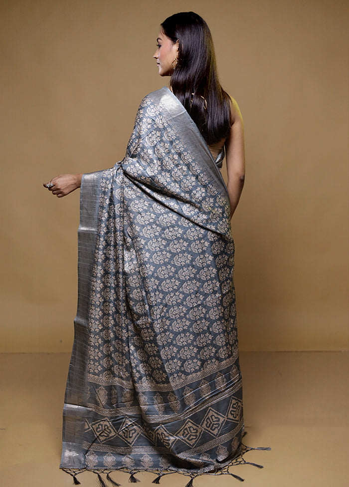 Grey Dupion Silk Saree With Blouse Piece