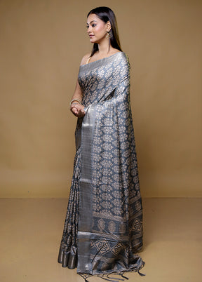 Grey Dupion Silk Saree With Blouse Piece