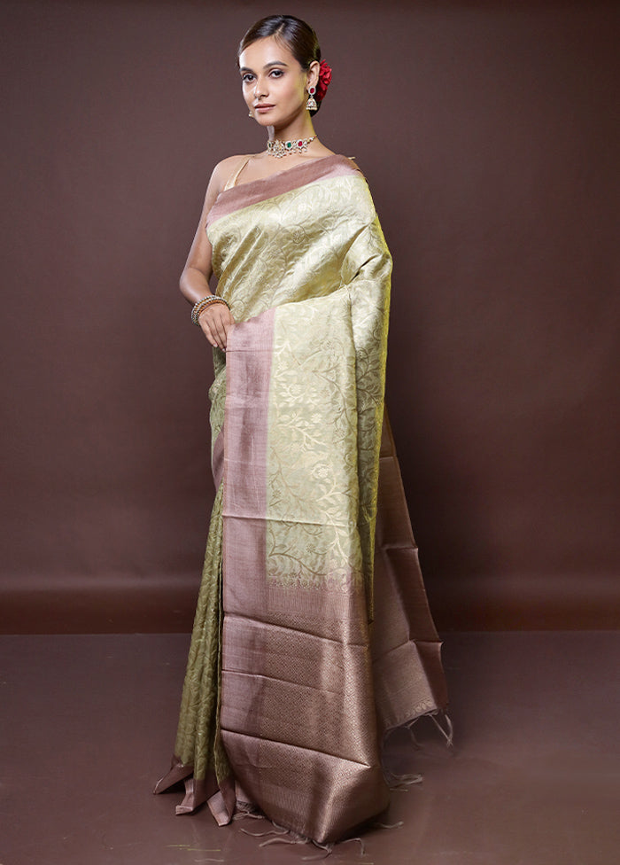 Cream Dupion Silk Saree With Blouse Piece