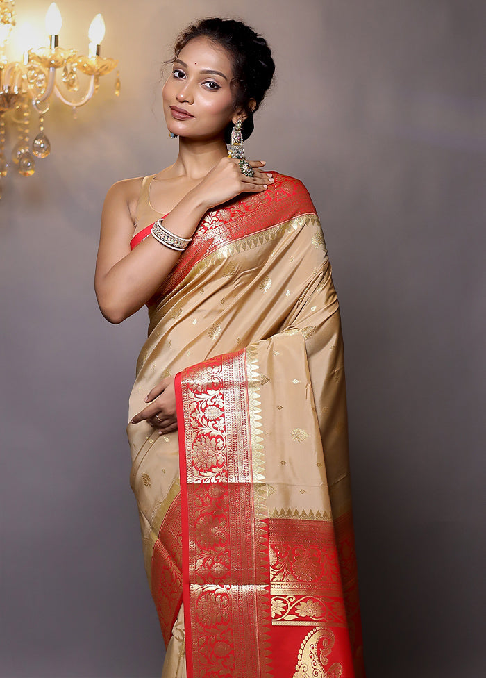 Cream Kanjivaram Silk Saree With Blouse Piece