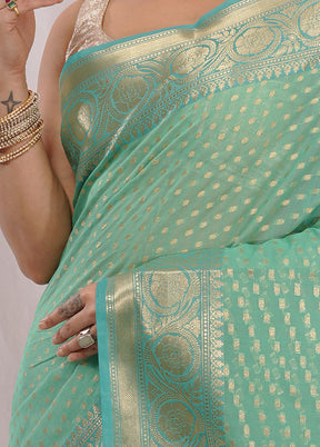 Green Cotton Saree With Blouse Piece - Indian Silk House Agencies