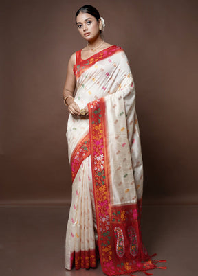 Cream Dupion Silk Saree With Blouse Piece