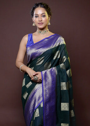 Green Dupion Silk Saree With Blouse Piece